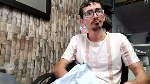 Snapshot of jhosuamoore chatting on 4, 3, 2026 Jhosuamoore online show from 4, 3, 2026