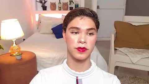 Jhuan Nhez online show from 12, 11, 2025