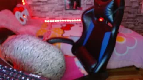 Jhulia online show from 7, 2, 2026