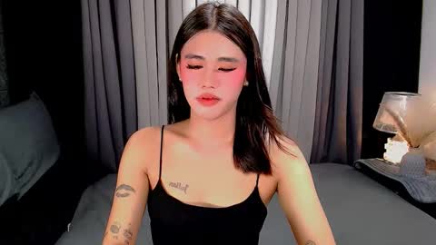 Snapshot of jhuliana_and_charles_room chatting on 13, 10, 2025 jhuliana_and_charles_room online show from 13, 10, 2025