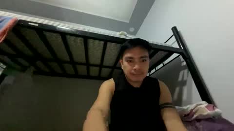 jhuneyalicious25 online show from 22, 2, 2026