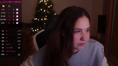 jia_lisaa online show from 14, 12, 2024