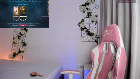 Jiggly online show from 10, 9, 2025