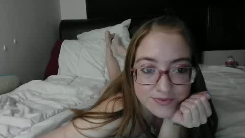 jilliangiselle online show from 23, 2, 2026