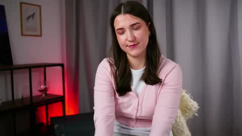 Mira online show from 8, 11, 2025