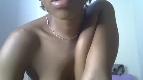 Snapshot of jilly_venus chatting on 10, 11, 2025 Jill online show from 10, 11, 2025