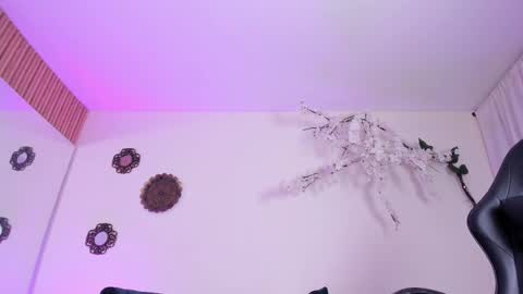 Jimena Adams online show from 13, 3, 2026