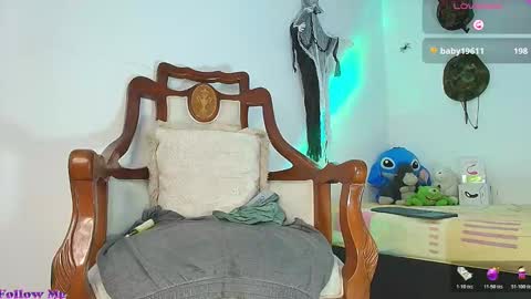 Jimm  Independent Model  online show from 11, 11, 2025