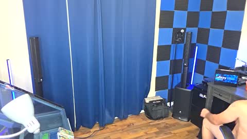 Snapshot of jizzyblue chatting on 24, 11, 2025 Jizzy Blue online show from 24, 11, 2025