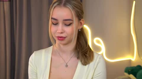 Jenny online show from 27, 10, 2025