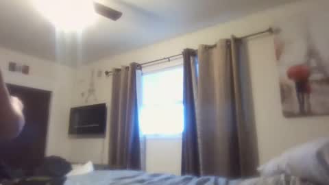 Snapshot of jjhotness88 chatting on 4, 1, 2025 jjhotness88 online show from 4, 1, 2025