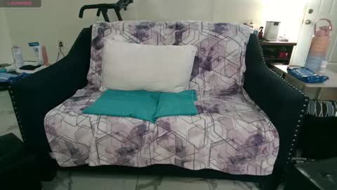 Nicole  Allen online show from 26, 2, 2025