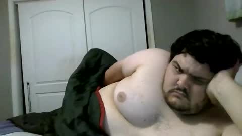 Snapshot of jmizz2015 chatting on 8, 11, 2025 Jeremey online show from 8, 11, 2025