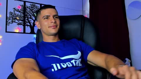 Snapshot of jmortton chatting on 24, 12, 2024 IGJmortton online show from 24, 12, 2024