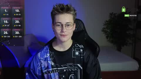 Snapshot of joan_night chatting on 2, 10, 2025 J online show from 2, 10, 2025