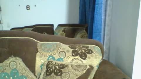 JOAN SAENZ online show from 8, 1, 2026