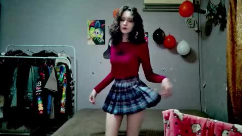 Joannatompson online show from 30, 11, 2025