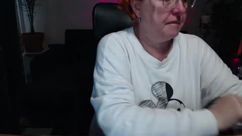 Joanna and Greg online show from 17, 10, 2025