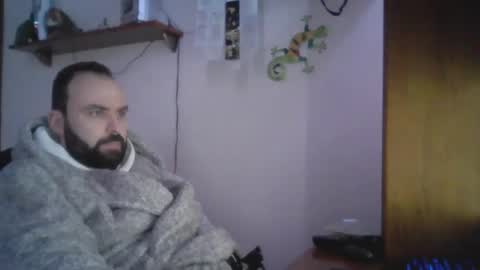 joaodias_18 online show from 9, 3, 2025