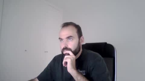 joaodias_18 online show from 8, 10, 2025