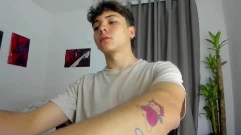 Snapshot of joe23___ chatting on 12, 11, 2025 Joe online show from 12, 11, 2025