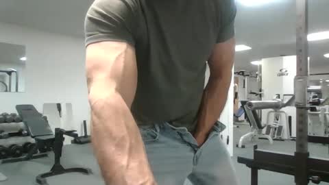 Snapshot of joe_smith5679 chatting on 28, 11, 2025 joe_smith5679 online show from 28, 11, 2025