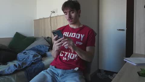 Snapshot of joeosulli2024 chatting on 25, 10, 2025 JoeOsulli online show from 25, 10, 2025