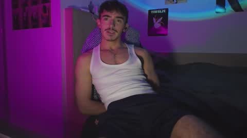 Snapshot of joeosulli2024 chatting on 20, 11, 2025 JoeOsulli online show from 20, 11, 2025