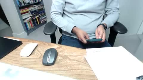 joeshades21 online show from 6, 2, 2026