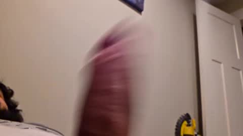 Snapshot of joeyv25 chatting on 4, 12, 2025 joeyv25 online show from 4, 12, 2025