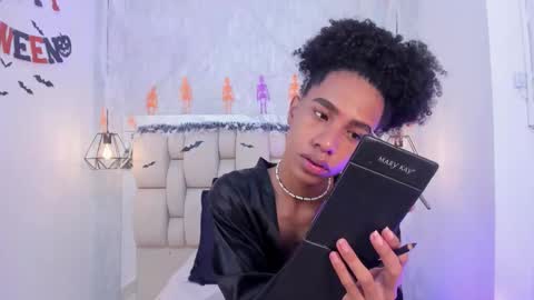 Johan  online show from 10, 10, 2025