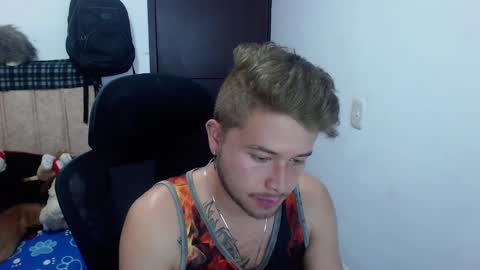 JOHAN independient model online show from 2, 10, 2025