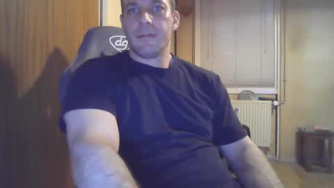john1212124 online show from 16, 9, 2025
