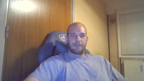 john1212124 online show from 26, 9, 2025
