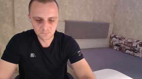 John online show from 25, 3, 2026