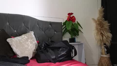 John  online show from 18, 3, 2026