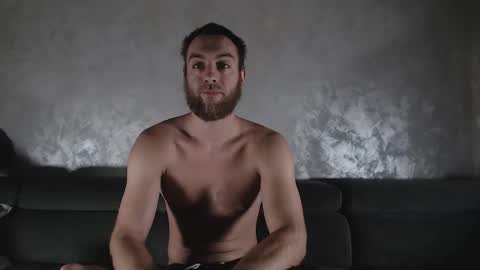 Snapshot of john_green77 chatting on 1, 11, 2025 John online show from 1, 11, 2025