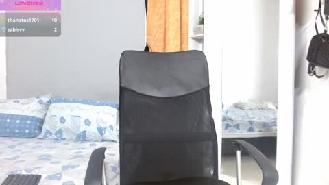 john_ssnow29 online show from 11, 12, 2024