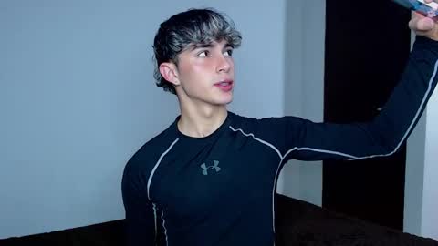 Snapshot of john_vichenso chatting on 23, 10, 2025 John Vichenso online show from 23, 10, 2025