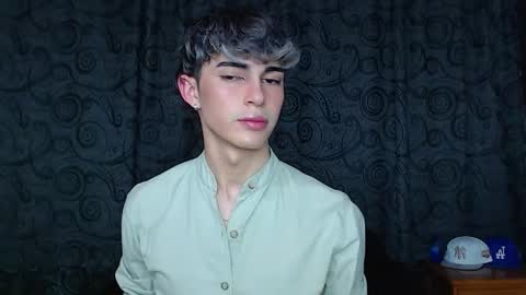 Snapshot of john_vichenso chatting on 24, 10, 2025 John Vichenso online show from 24, 10, 2025