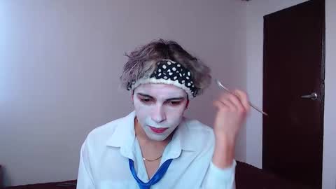 Snapshot of john_vichenso chatting on 31, 10, 2025 John Vichenso online show from 31, 10, 2025