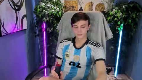 John online show from 18, 10, 2025