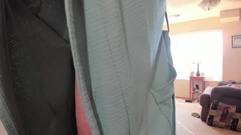 Johnny Cock online show from 8, 12, 2024