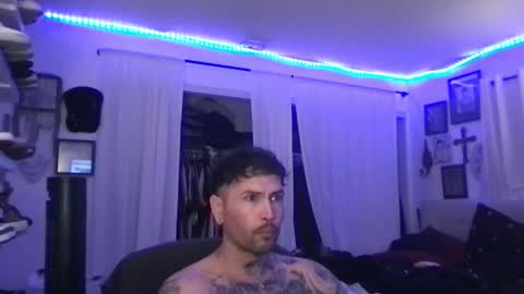 Snapshot of johnnydeep66 chatting on 1, 10, 2025 JohnnyDeep66 online show from 1, 10, 2025