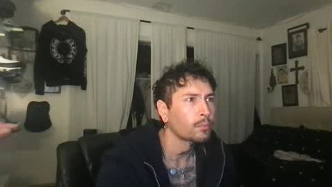 Snapshot of johnnydeep66 chatting on 23, 12, 2025 JohnnyDeep66 online show from 23, 12, 2025