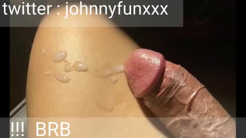 Snapshot of johnnyfun_xxx chatting on 23, 9, 2025 Johnnystrongarms online show from 23, 9, 2025