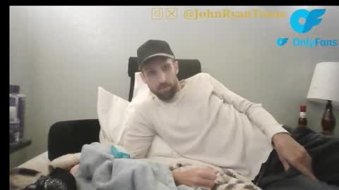 Snapshot of johnryantexas chatting on 17, 12, 2025 Give John Ryan A Thumbs Up online show from 17, 12, 2025