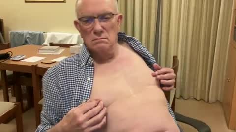 Snapshot of johnsenior41 chatting on 31, 1, 2025 johnsenior41 online show from 31, 1, 2025