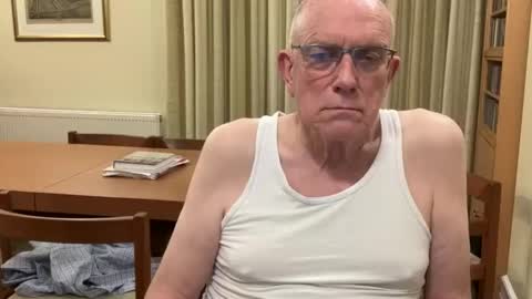 Snapshot of johnsenior41 chatting on 16, 2, 2025 johnsenior41 online show from 16, 2, 2025