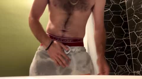 Snapshot of johnsmith2327 chatting on 17, 2, 2025 johnsmith2327 online show from 17, 2, 2025